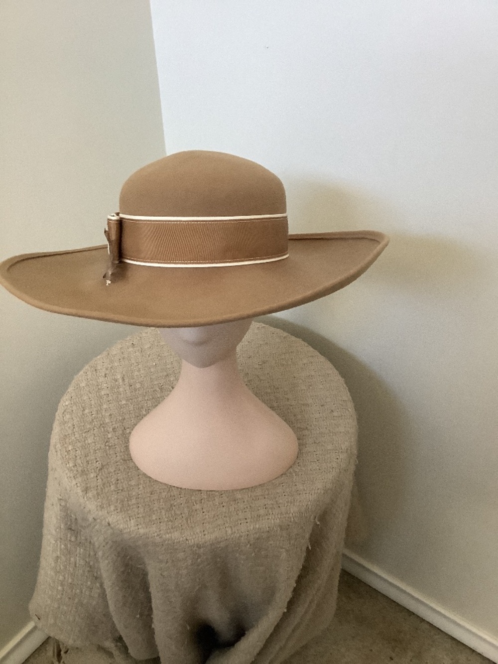 Michael Howard Wool Felt Hat